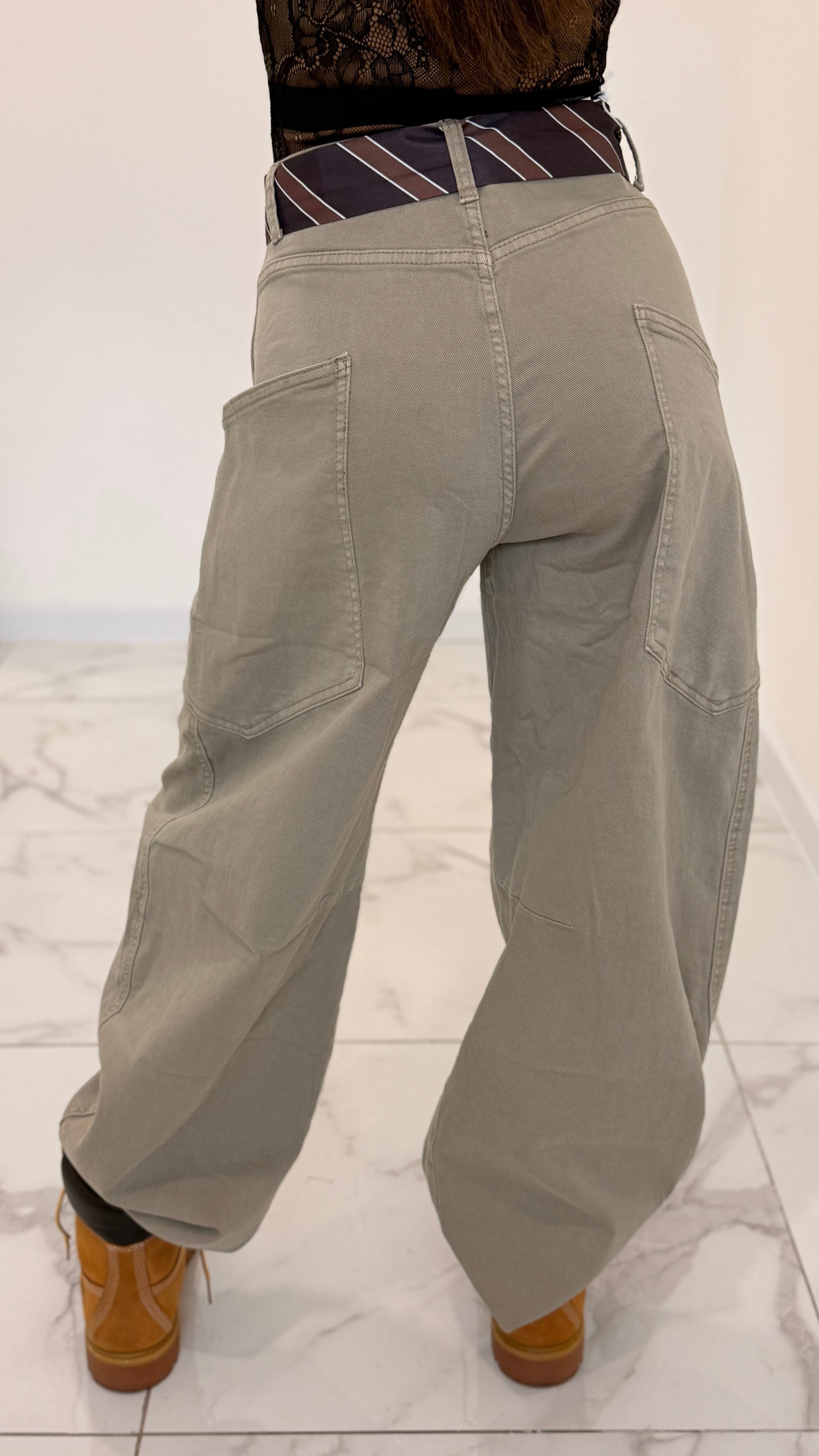 JEANS BORING