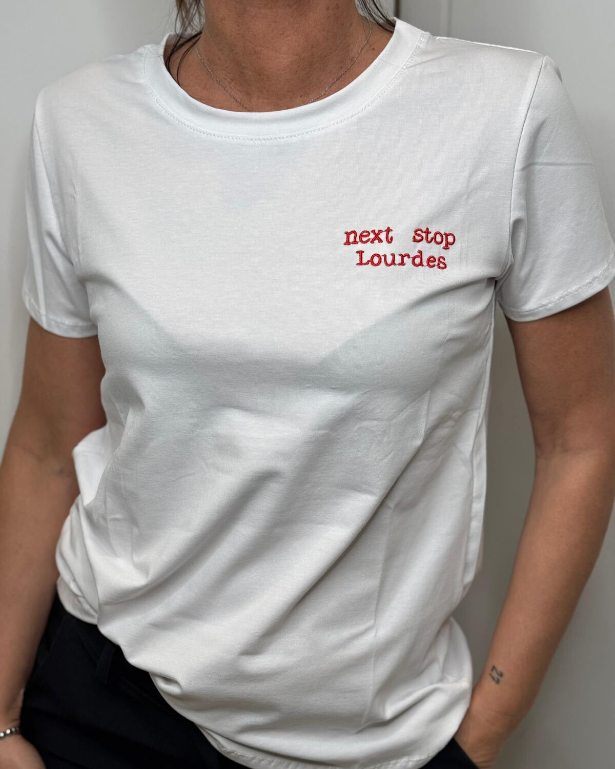 T-shirt scritte red