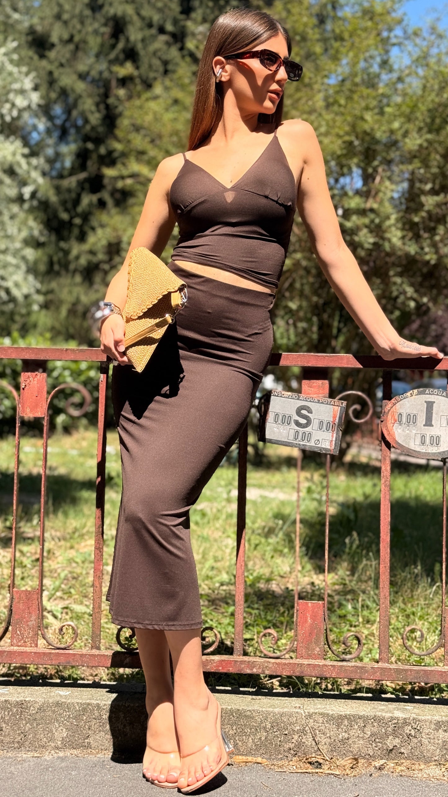 COMPLETO SEXY MARRONE