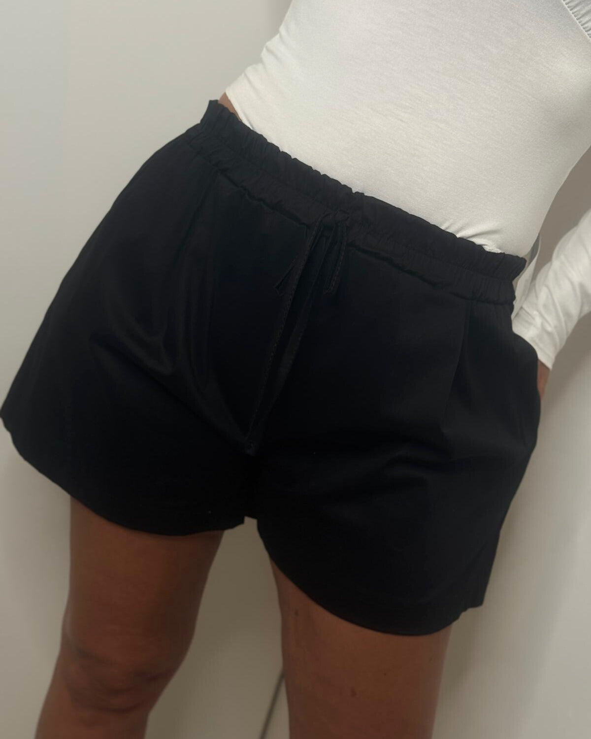 SHORTS BASIC