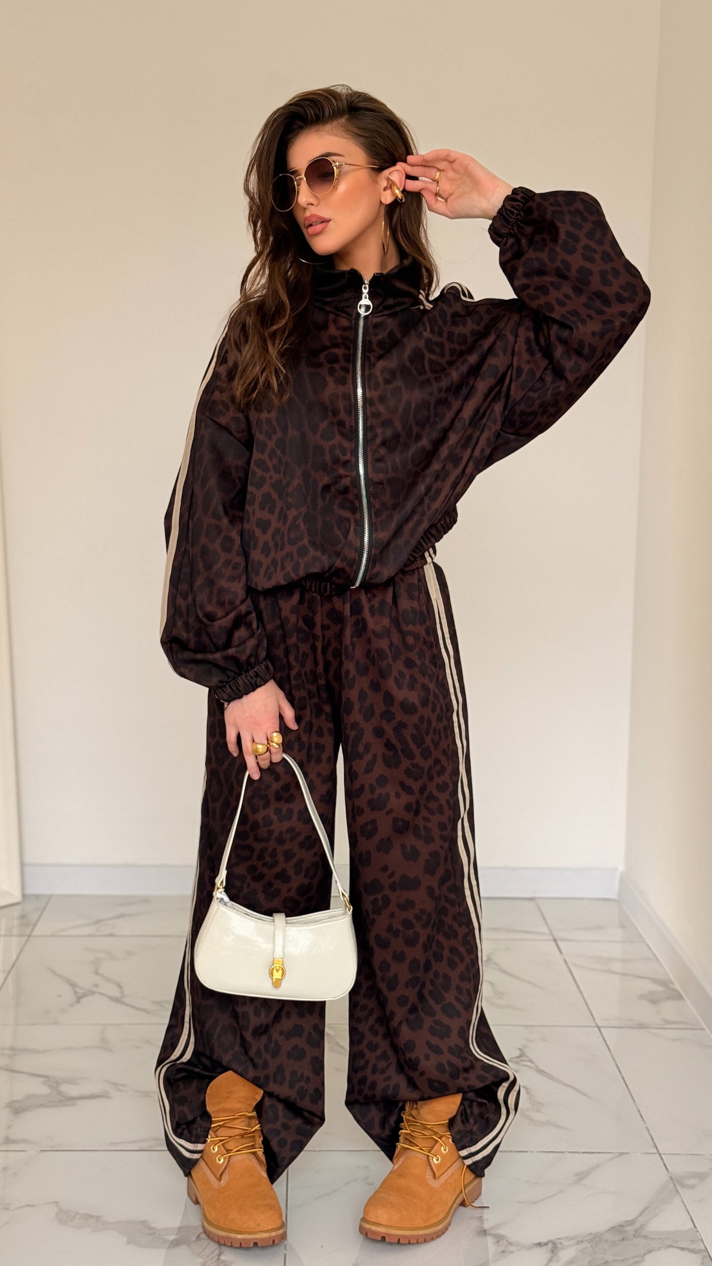 COMPLETO TUTA LEOPARD TORTORA