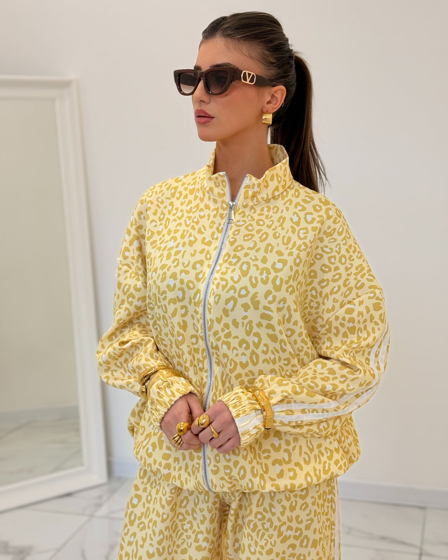 COMPLETO TUTA MACULATA GIALLA