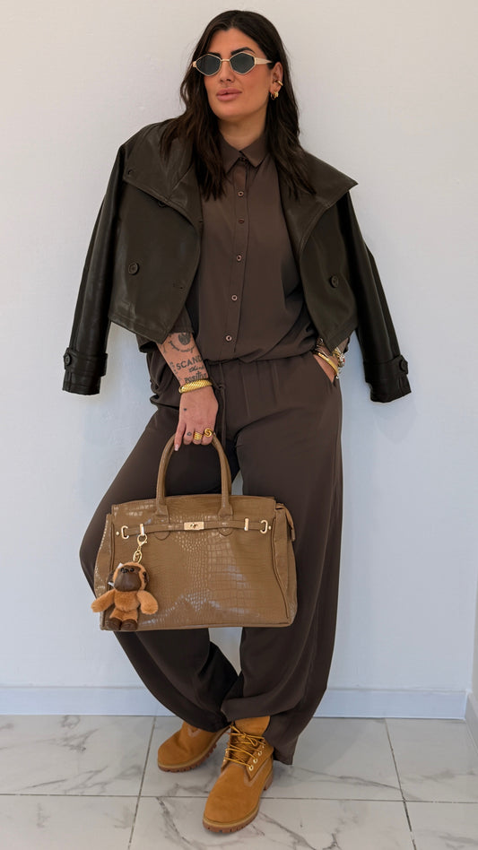 COMPLETO KIA MARRONE curvy