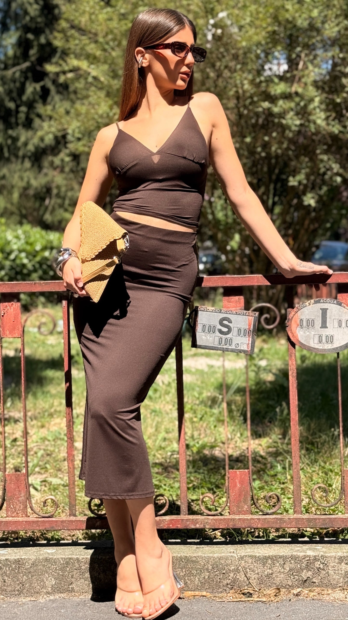COMPLETO SEXY MARRONE