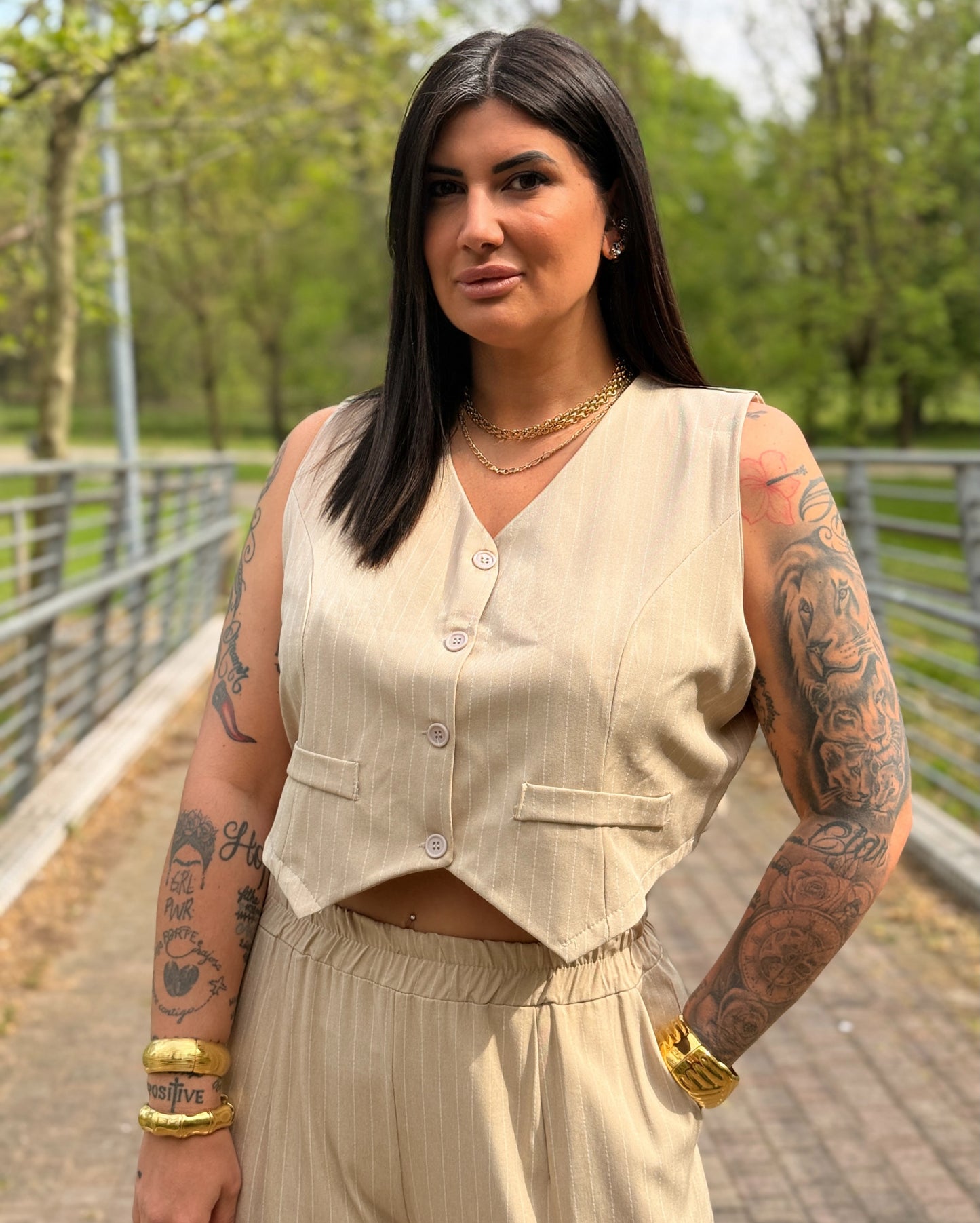 COMPLETO TAYDA CURVY BEIGE