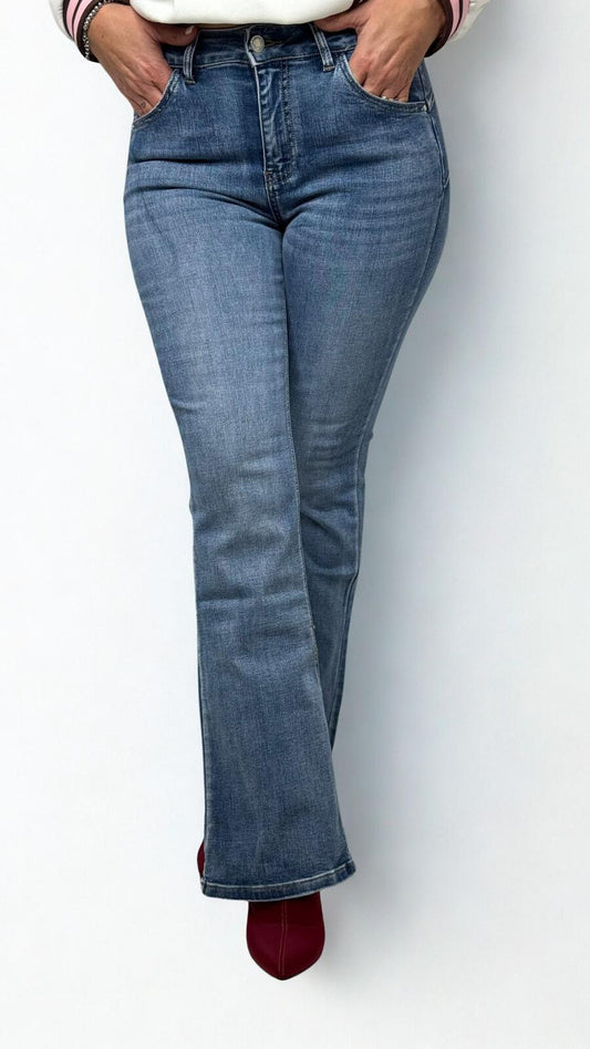 JEANS ZAMPA CURVY