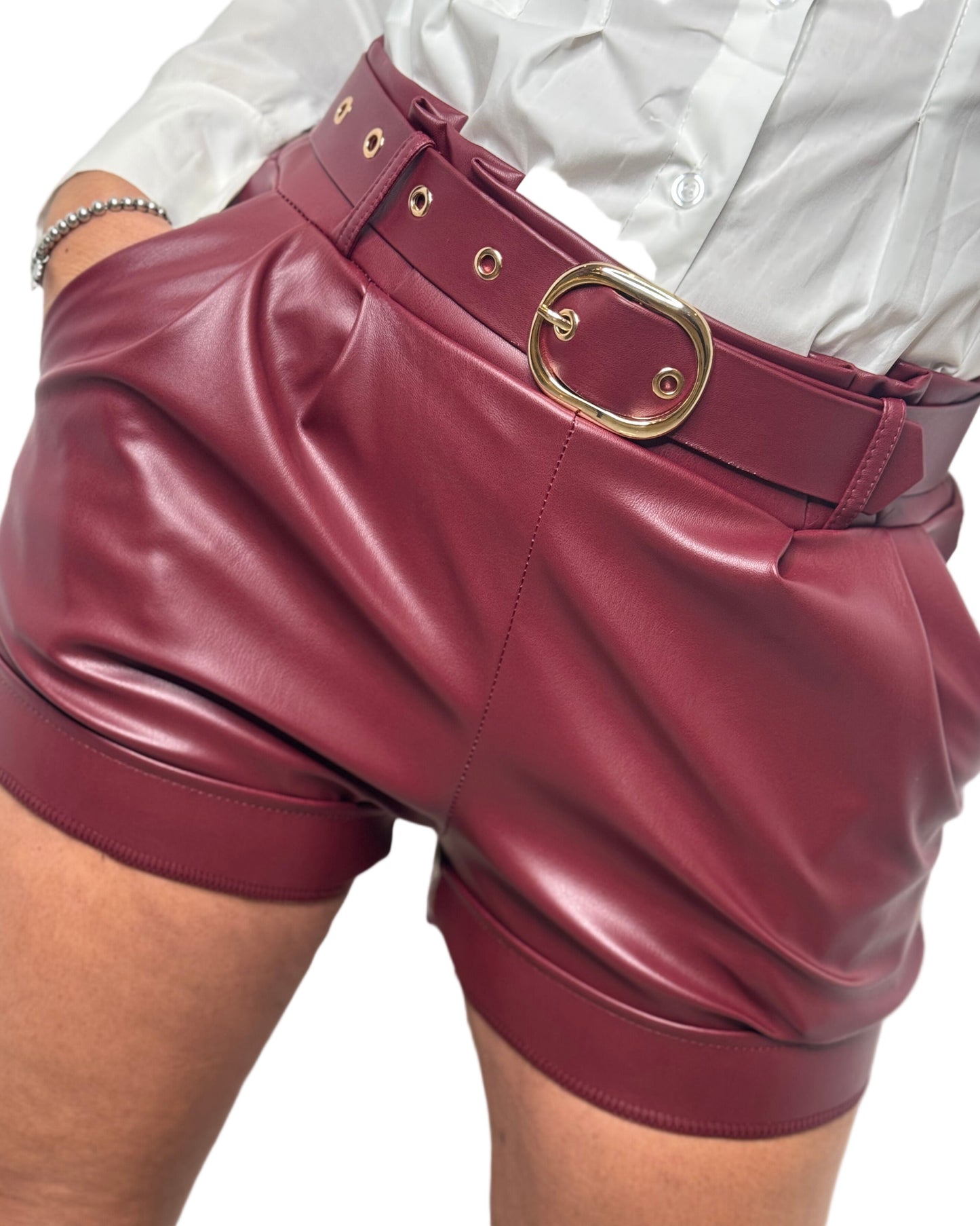 SHORTS PELLE più varianti colore