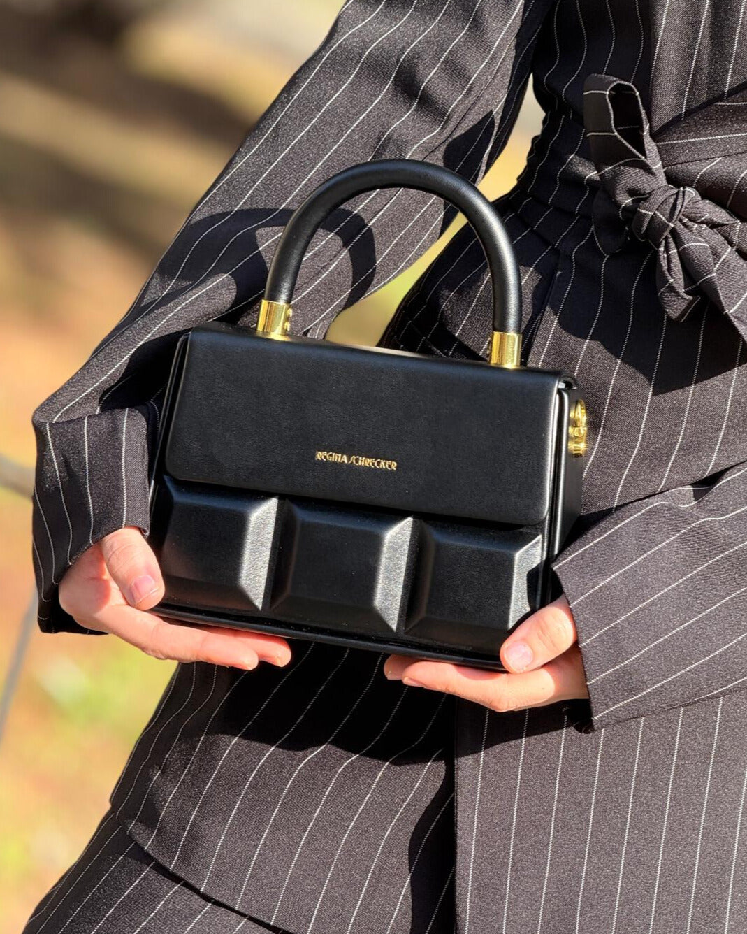 BORSA KIM NERA