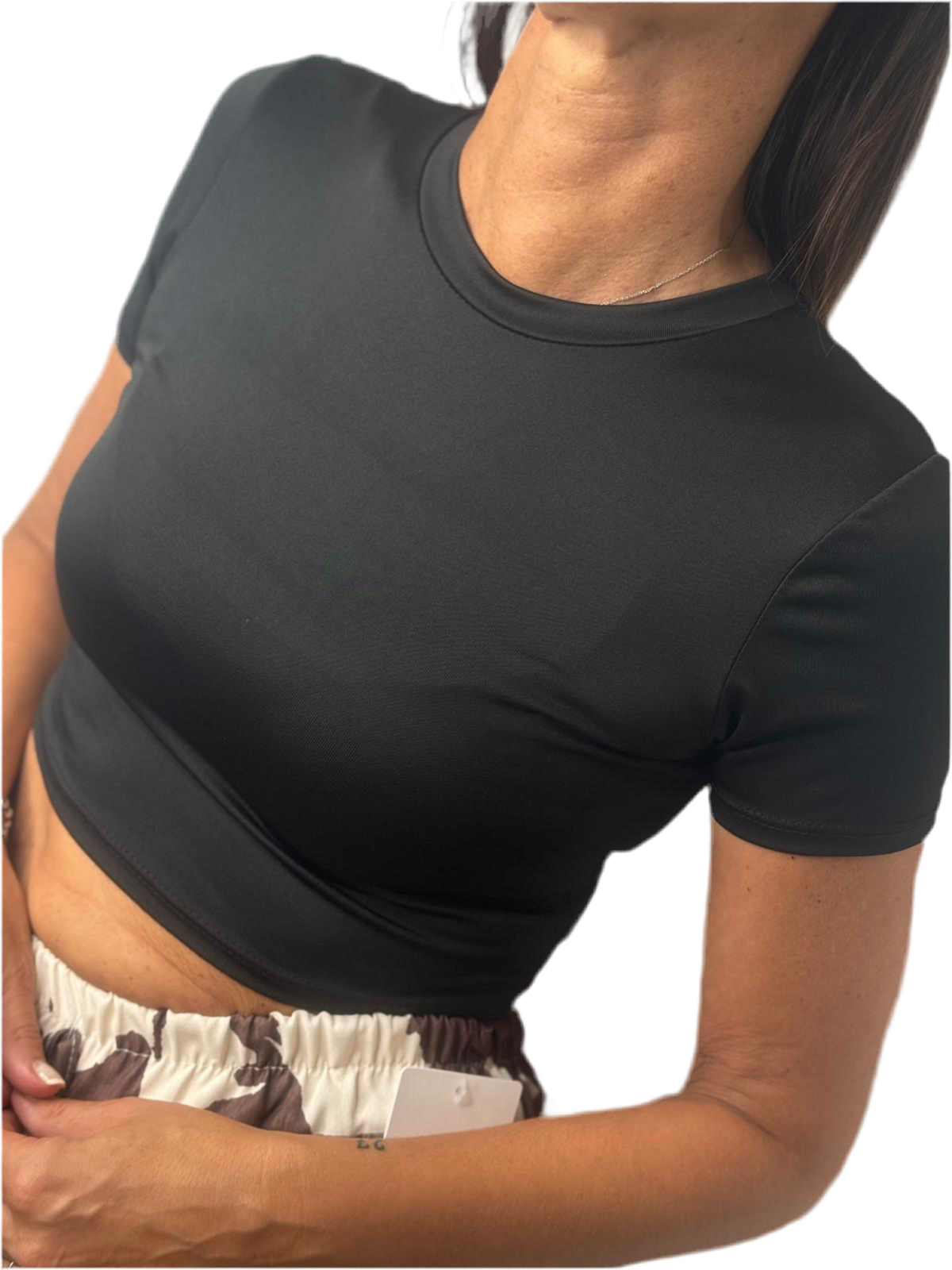 T-SHIRT CROP BASIC