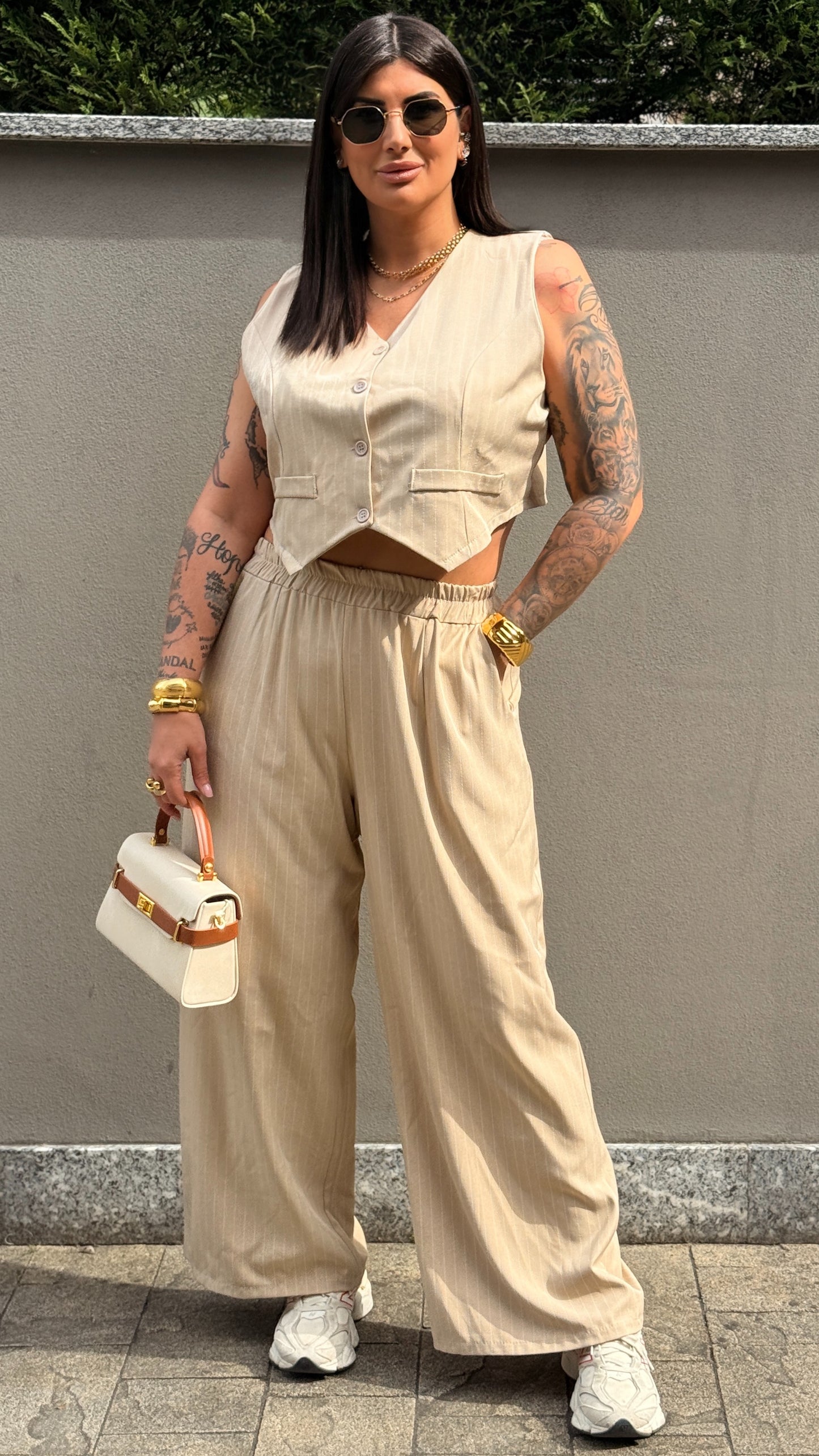 COMPLETO TAYDA CURVY BEIGE