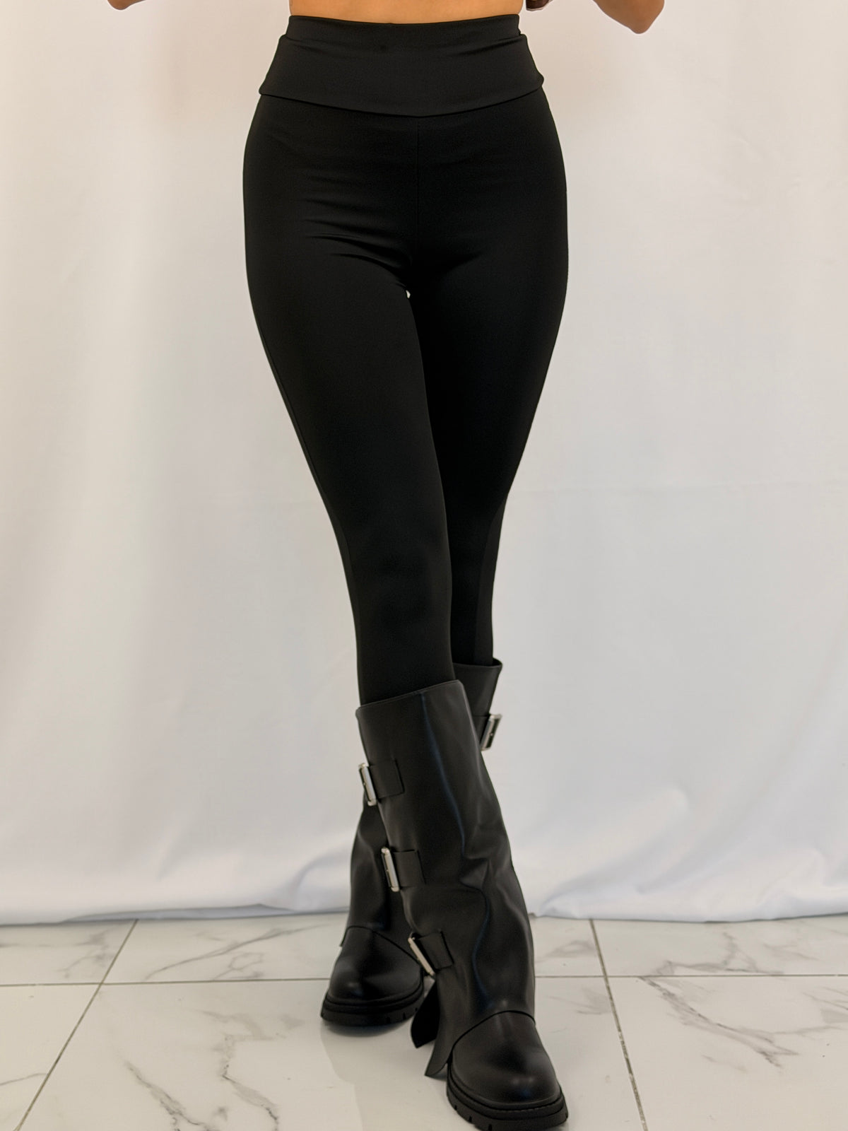 LEGGINS
