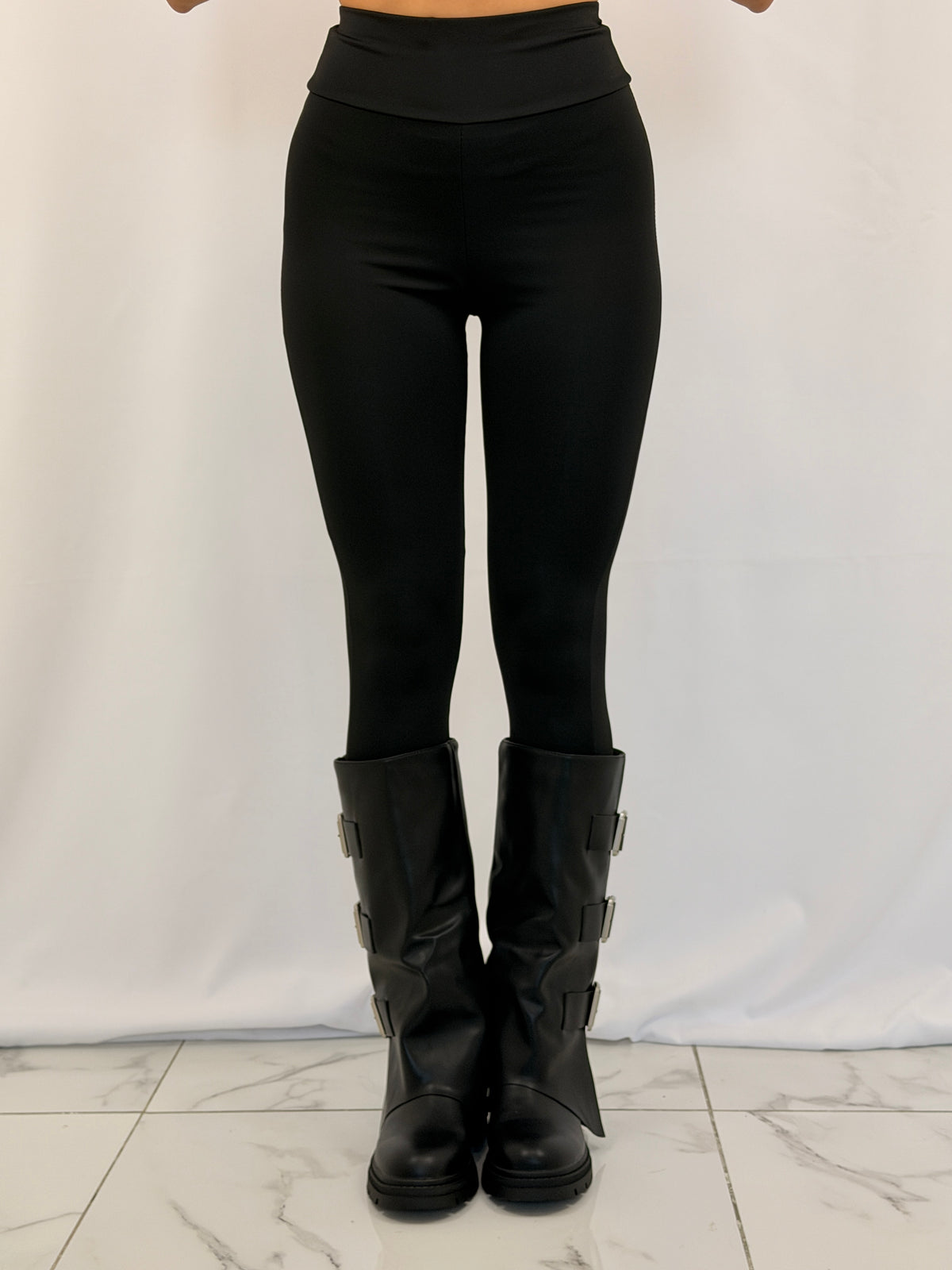 LEGGINS