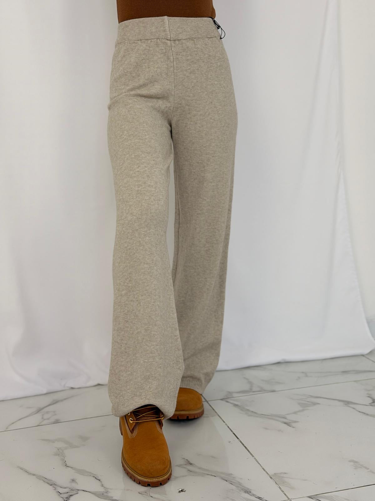 PANTA IN MAGLINA BEIGE